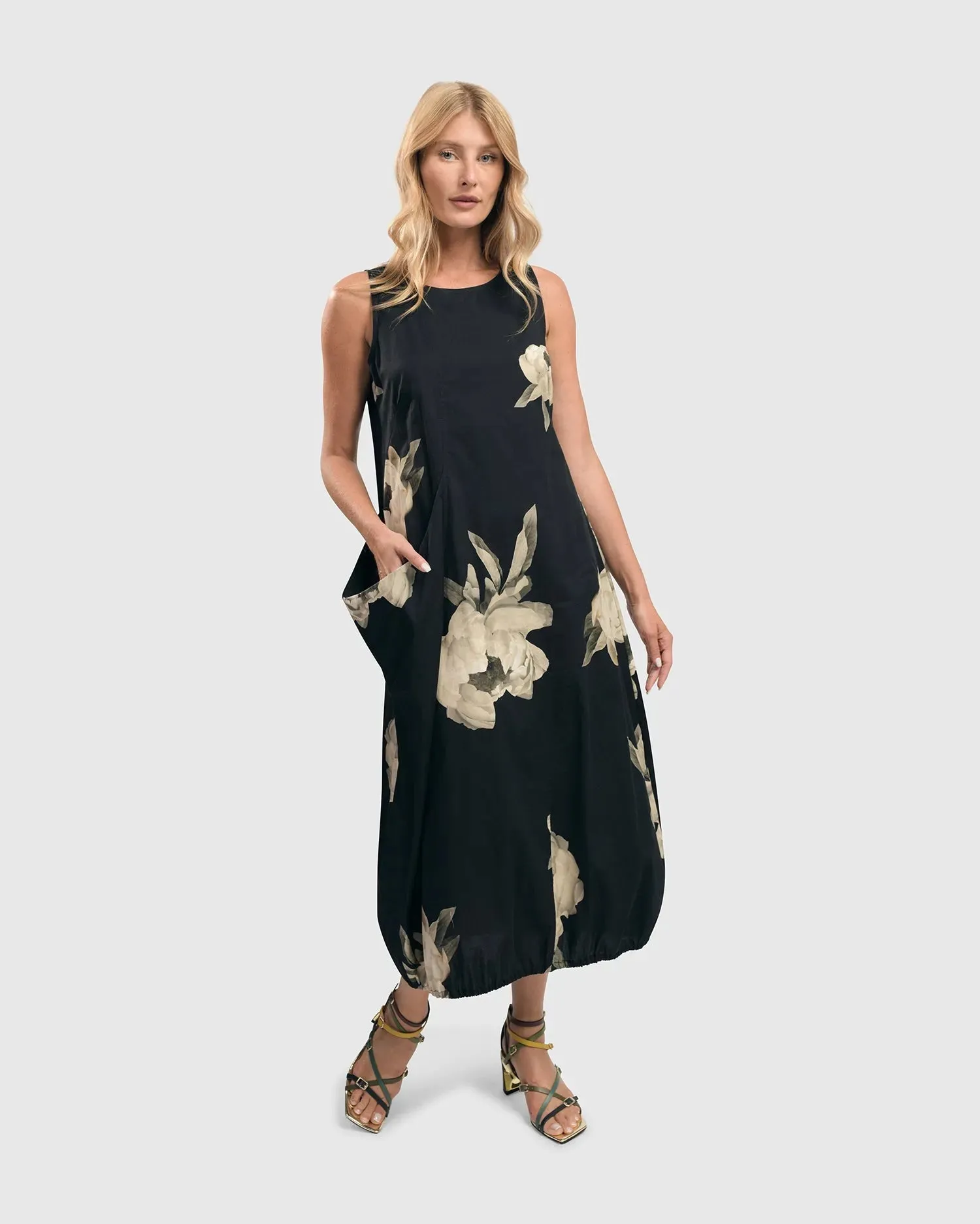 Carla Pocket Dress, Roses