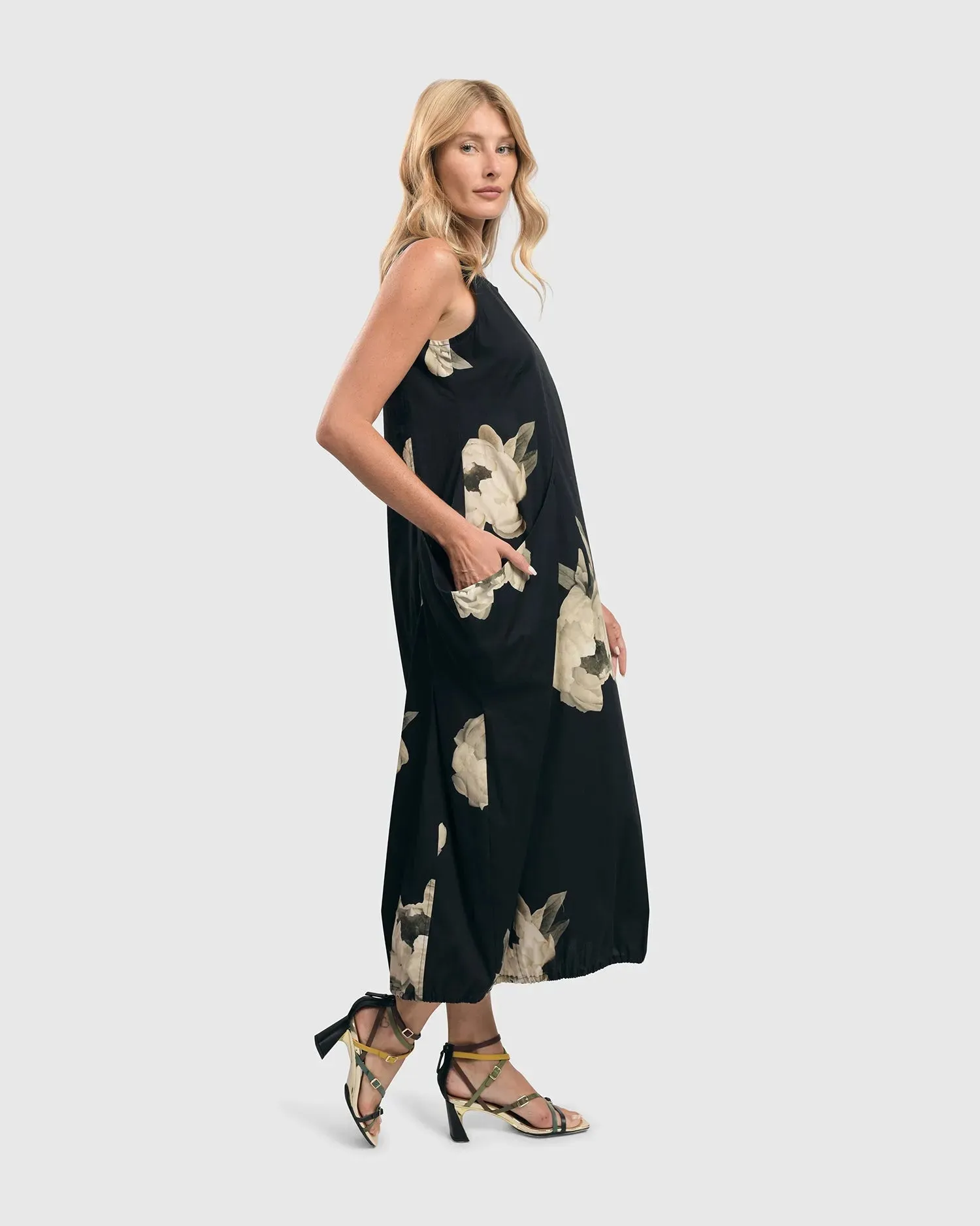 Carla Pocket Dress, Roses